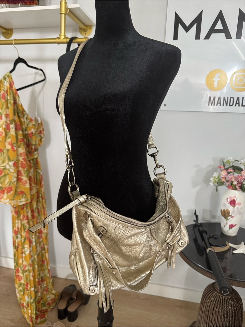 Makowsky Metallic Gold Genuine Leather Satchel Shoulder Crossbody Bag - Picture 8 of 16
